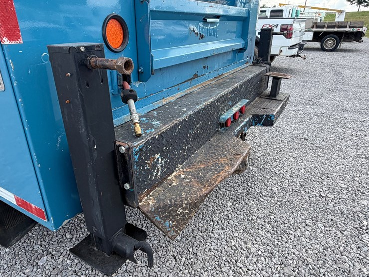 2007-international-durastar-4200-image-5