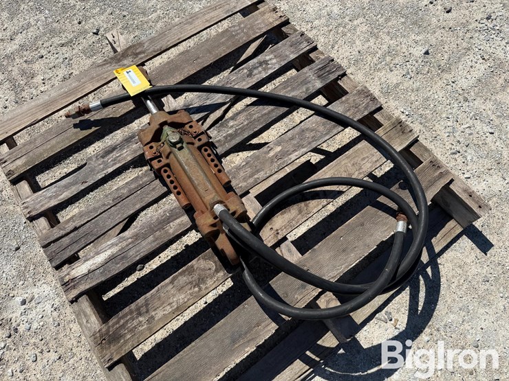 john-deere-hyd.-cylinder-image-1