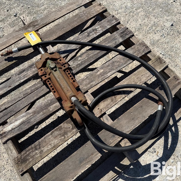 John Deere Hyd. Cylinder