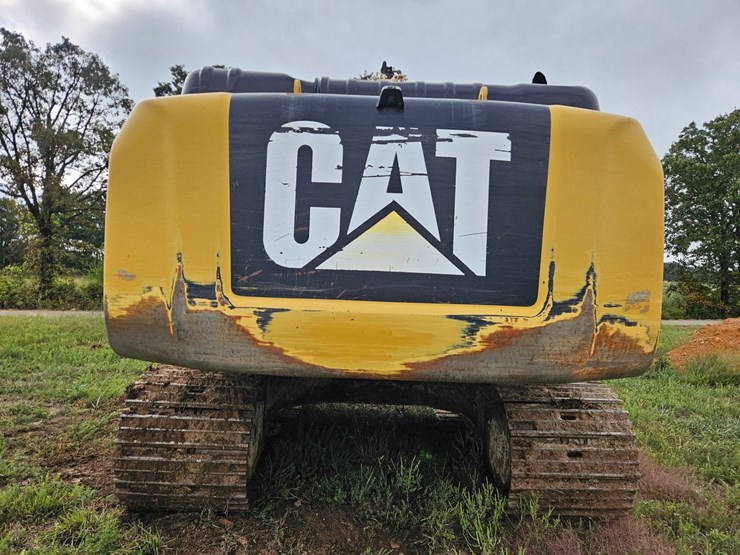 2017-caterpillar-336f-image-17