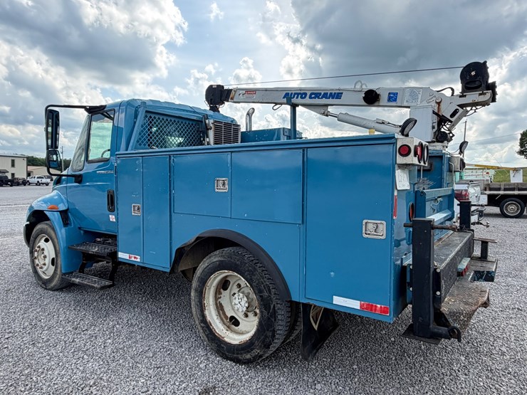 2007-international-durastar-4200-image-4
