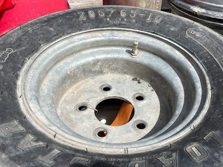 #2158-•-load-star-trailer-tire-image-2