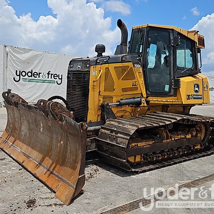 2020 DEERE 700K