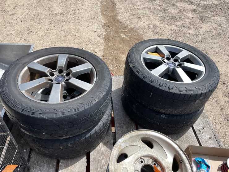#2163-•-(4)-hankook-dynapro-truck-tires-image-2