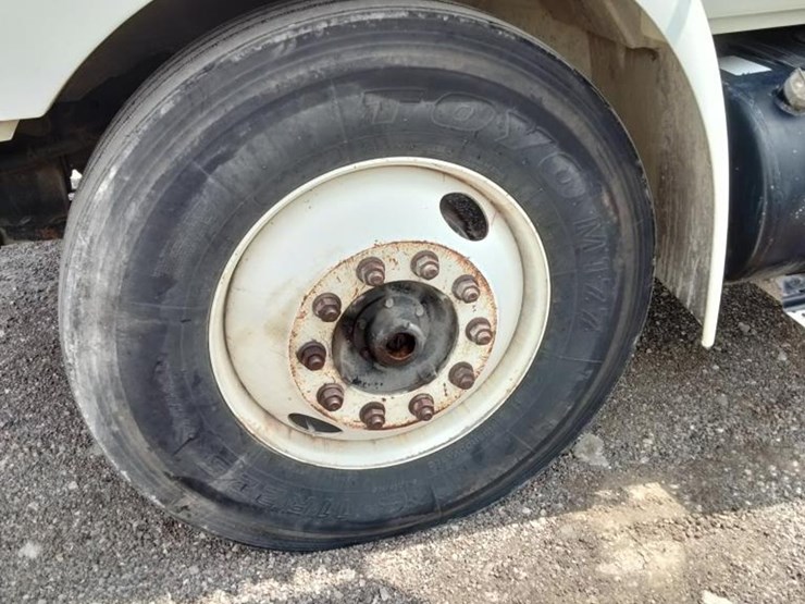 2006-international-durastar-4300-image-6