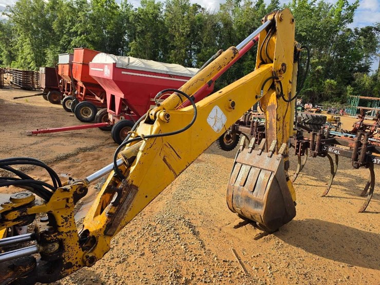 deere-310c-image-9