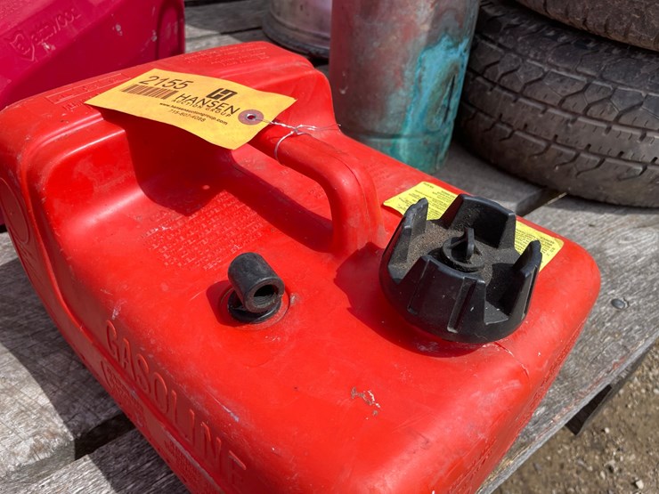 #2155-•-quicksilver-boat-gas-can-image-5