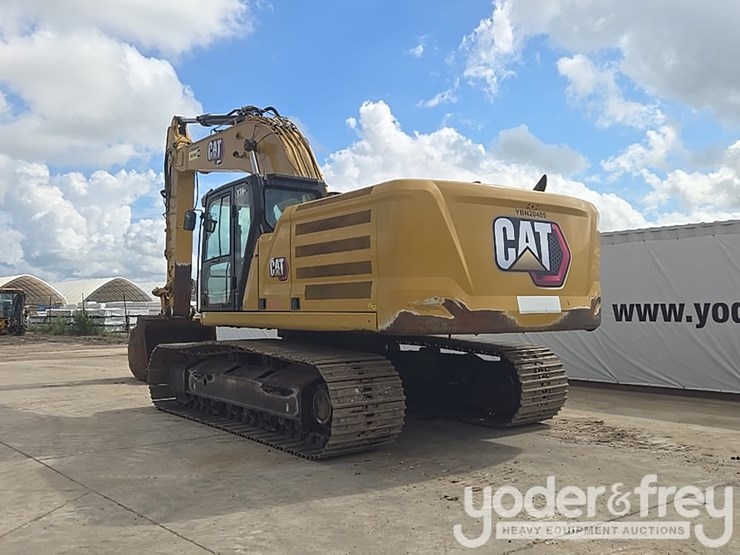 2021-caterpillar-336-image-3