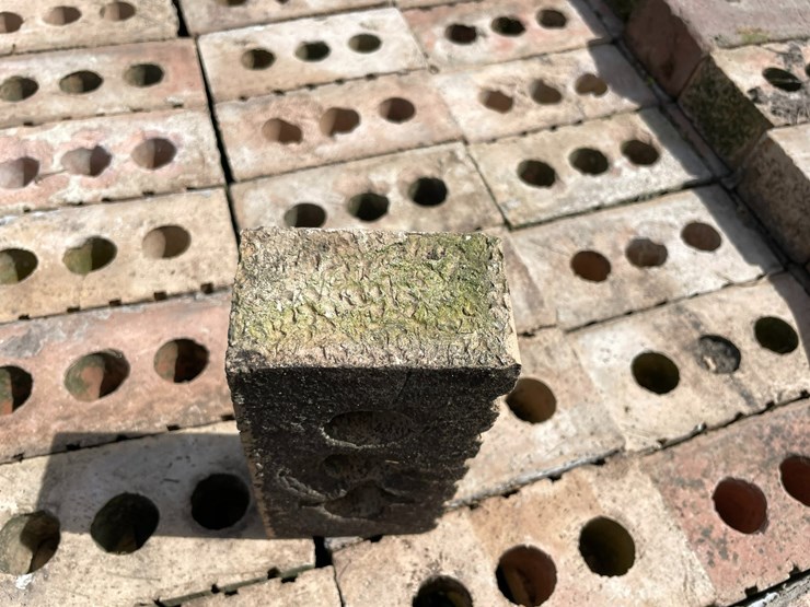 #2118-•-vintage-bricks-image-7