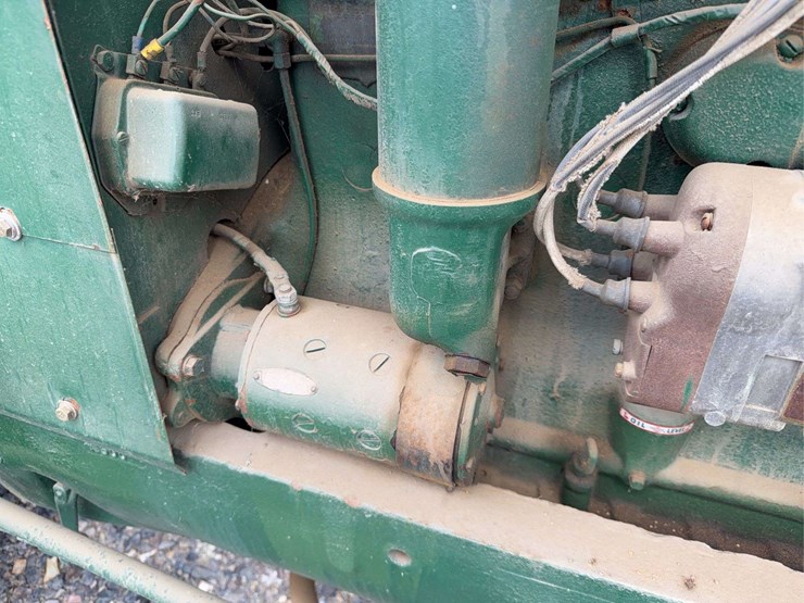 oliver-90-image-32