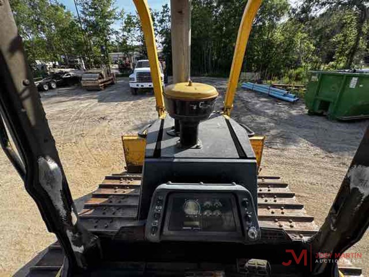 komatsu-d39px-21-image-5