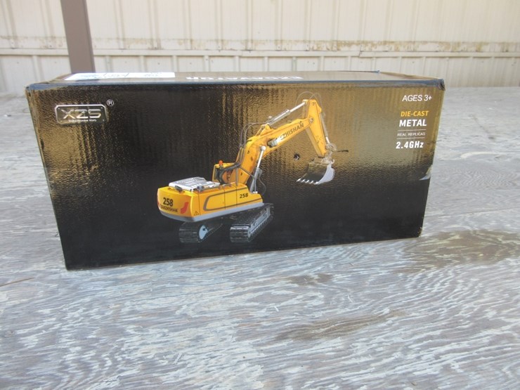 new-unused-remote-control-die-cast-toy-excavator,-image-2