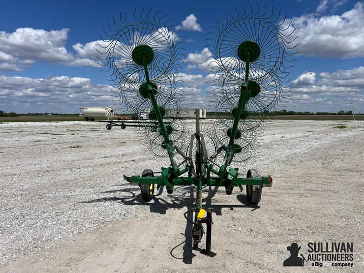 john-deere-702-image-2