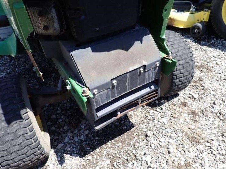 john-deere-lt166-image-18