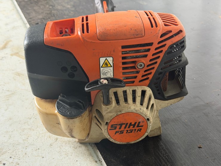 #6045-•-stihl-fs131r-string-trimmer-image-2