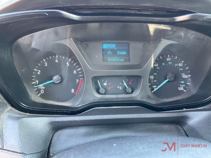 2019-ford-transit-image-22