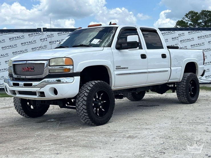 2007-gmc-sierra-2500hd-image-1