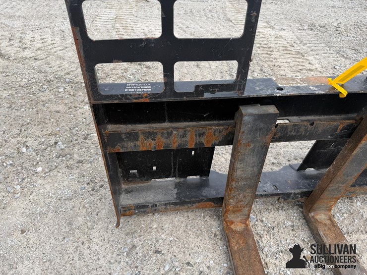skidpro-48"-pallet-forks-image-11