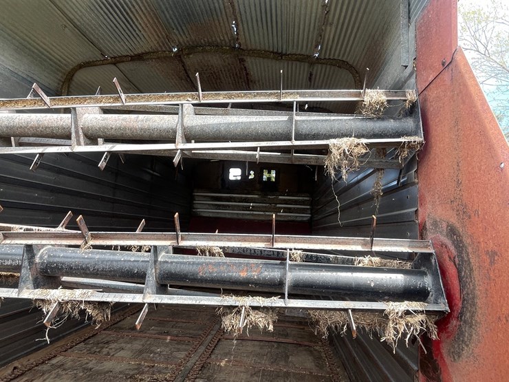 #3296-•-h&s-7-+-4-twin-auger-chopper-box-image-15