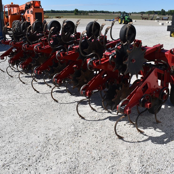 CASE IH 183