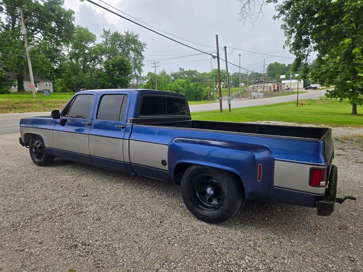 1976-chevrolet-c30-image-9