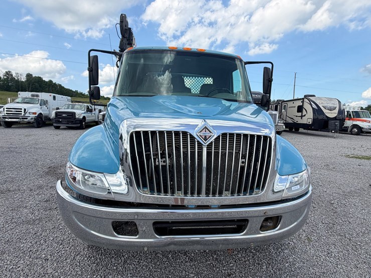 2007-international-durastar-4200-image-12