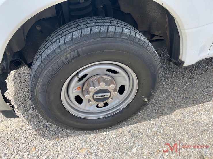 2019-ford-f350-sd-image-24