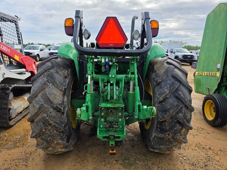 john-deere-5075m-image-3
