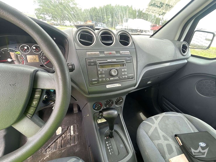 2011-ford-transit-connect-image-16