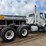 2015-volvo-vnm64t200-image-3