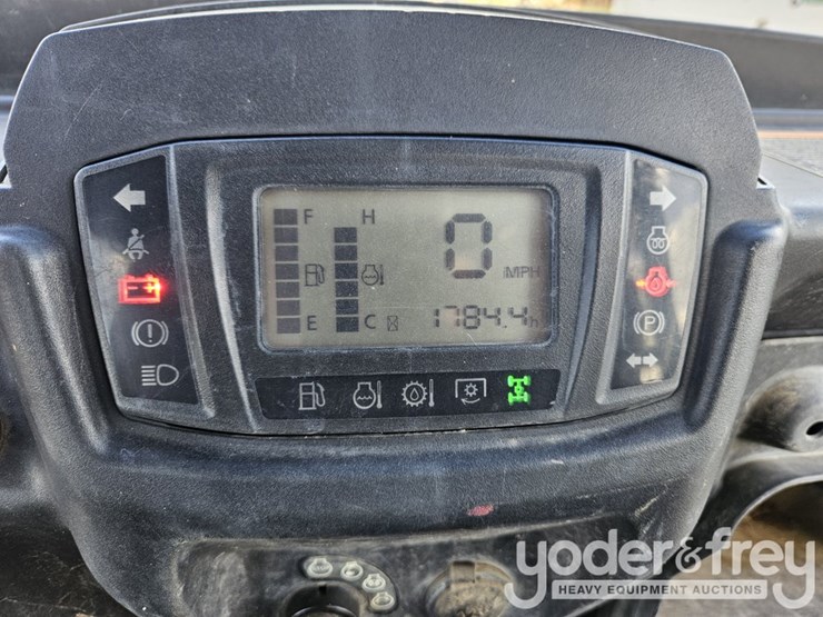 kubota-rtvx1140-image-23