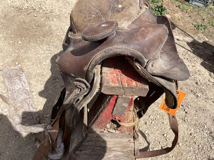 #2126-•-15"-saddle-image-10