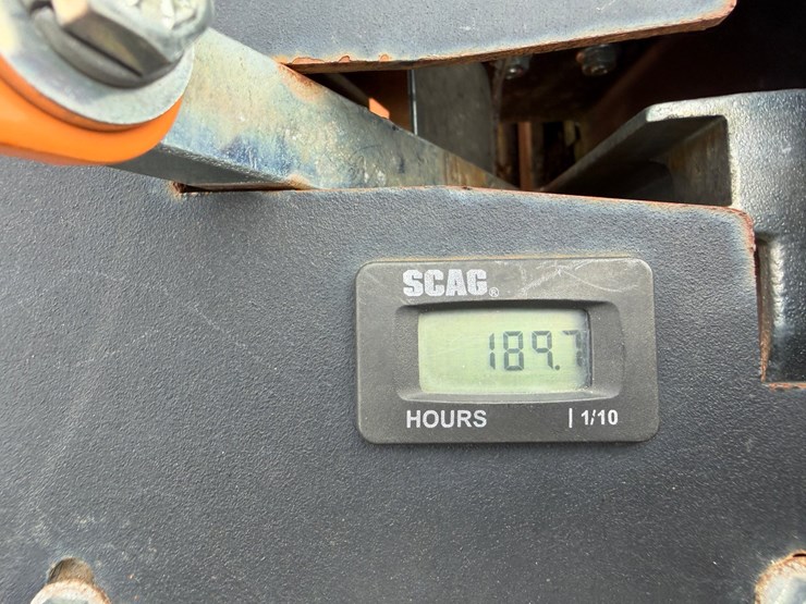 #6002-•-scag-61"-zero-turn-lawnmower-image-12