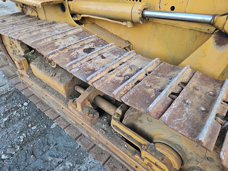 1985-dresser-td-8e-crawler-dozer-image-17