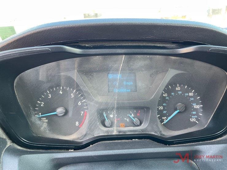 2019-ford-transit-image-22