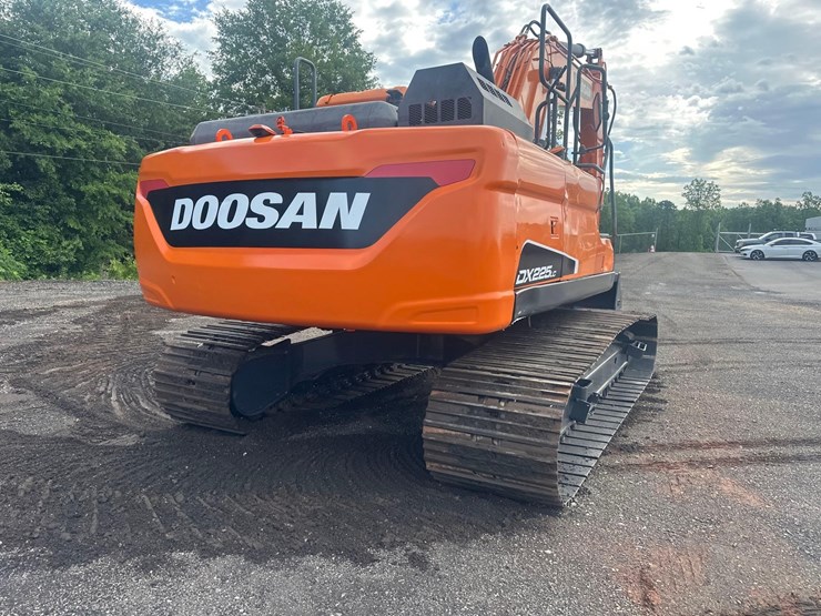 2021-doosan-dx225-lc-5-image-6