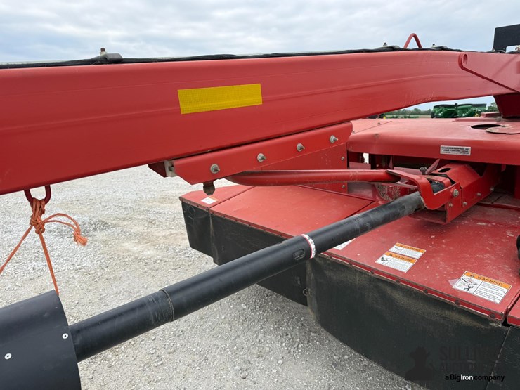 new-holland-1431-image-15