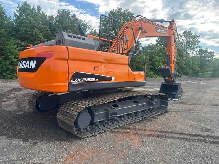 2021-doosan-dx225-lc-5-image-5