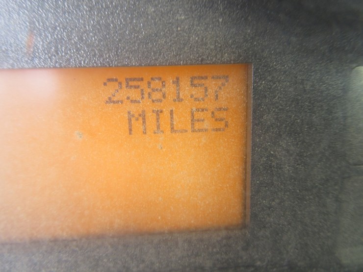 2011-international-durastar-4300-image-22