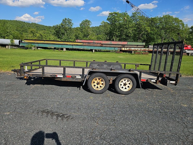 2010-sure-trac-t/a-utility-trailer-image-2