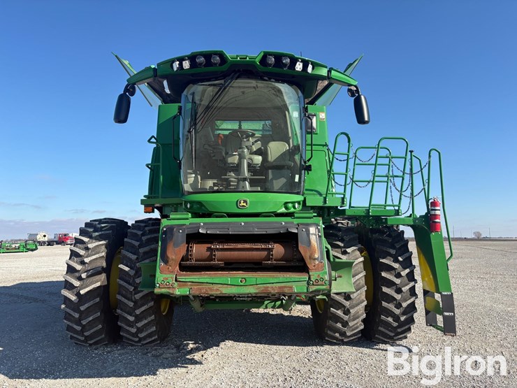 2022-john-deere-s780-image-2
