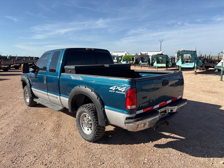 2000-ford-2000-image-4