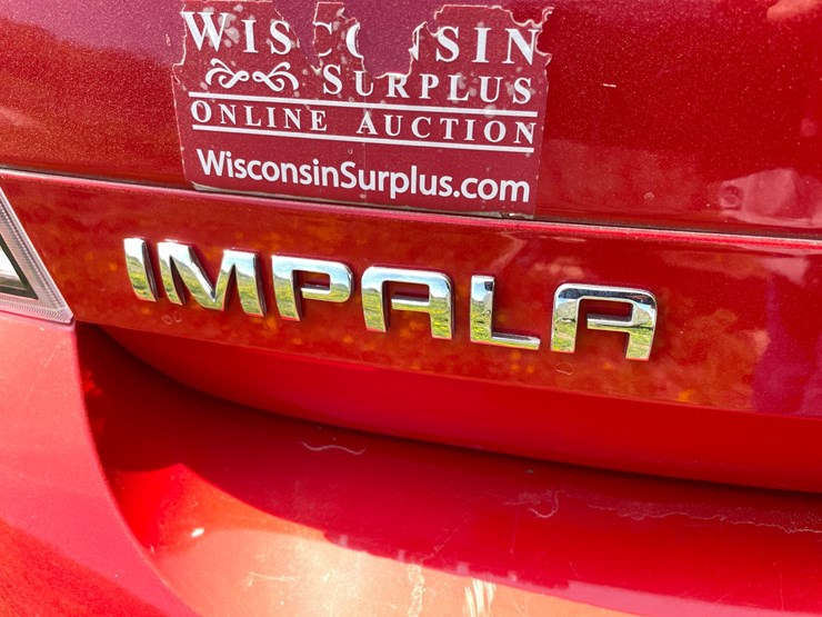 #2101-•-2013-chevy-impala-(has-wi-title)-image-14