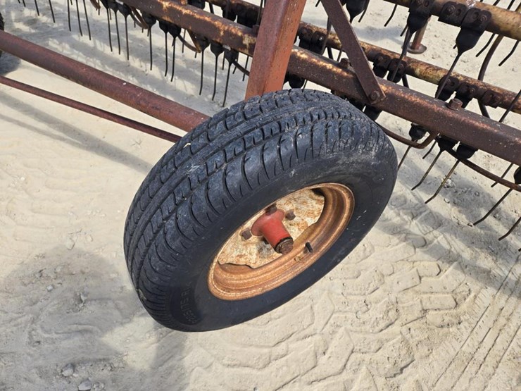 new-holland-259-image-7