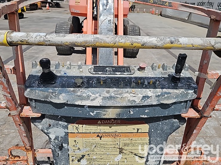 2018-jlg-660sj-image-14