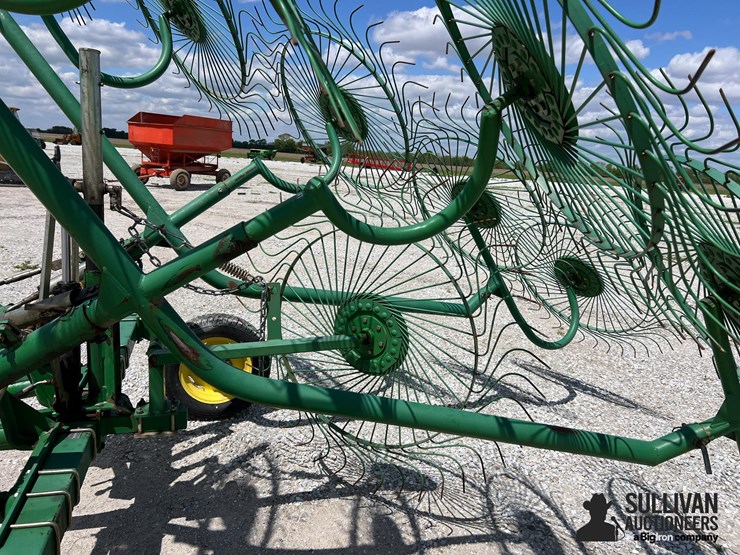 john-deere-702-image-12