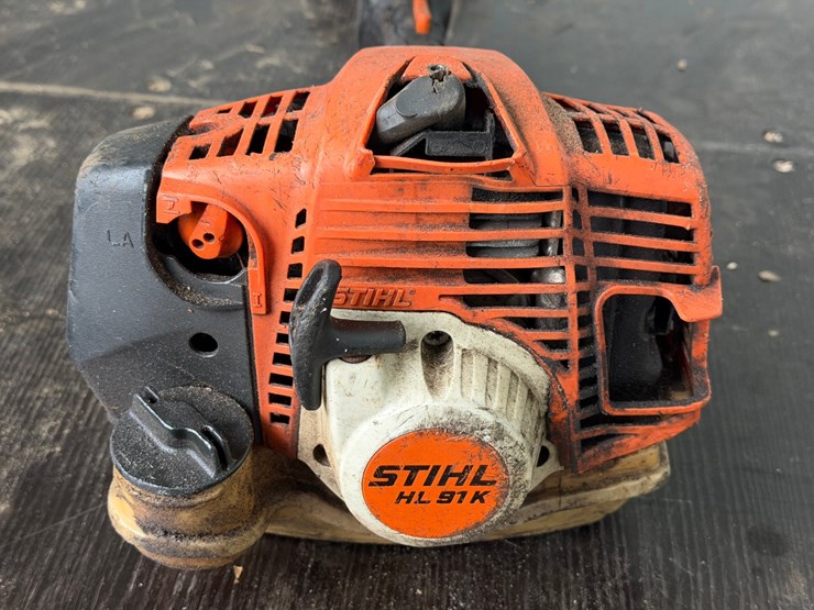 #6078-•-stihl-hl91k-1.5'-hedge-trimmer-image-2