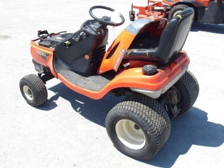 2013-kubota-t1880-image-7
