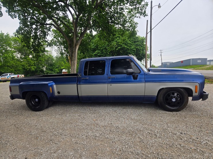 1976-chevrolet-c30-image-18
