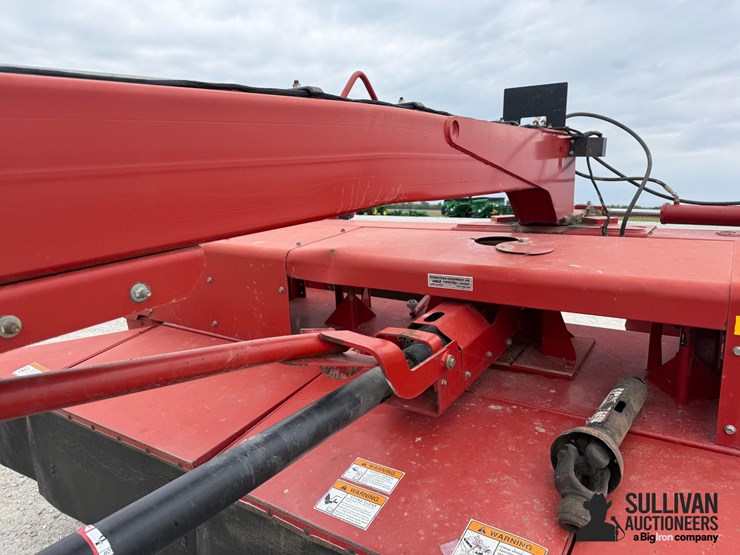 new-holland-1431-image-16